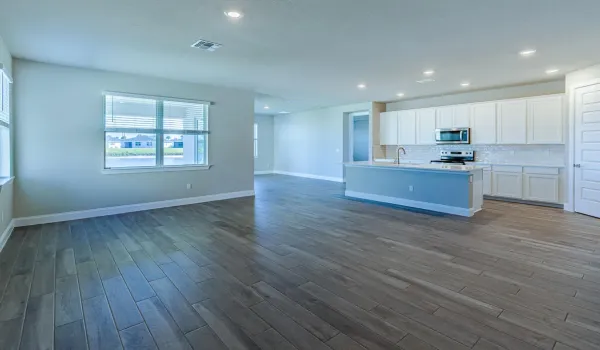 9002 Dahlia Circle-1