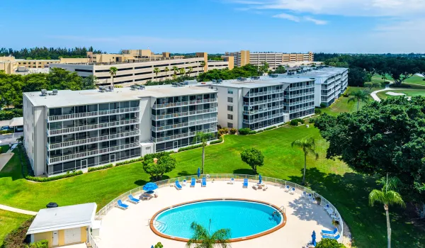 037-250JohnFKennedyDrive-107-Atlantis-FL
