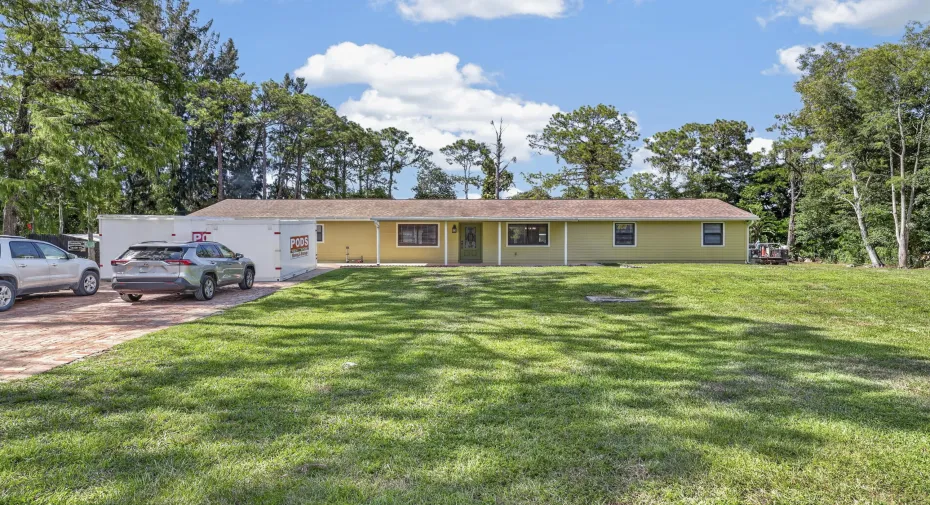 Denise Exterior 1