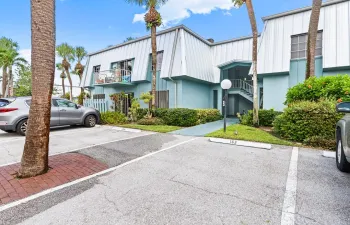 950 S. Kanner highway B31-32
