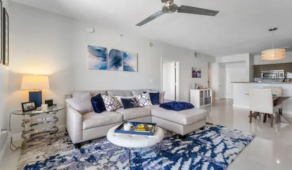 005-550OkeechobeeBoulevard-WestPalmBeach