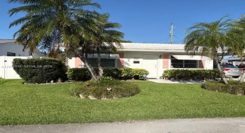 Well maintained yard