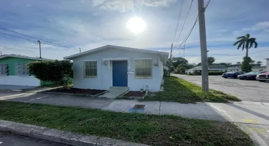 420-douglass-ave-west-palm-beach-fl-prim