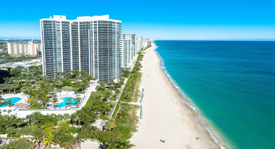 06-3100 N Ocean Blvd apt 1210_006