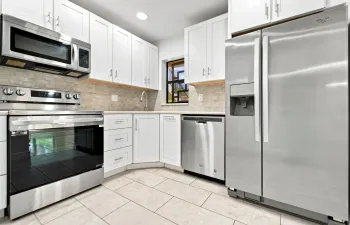 10-web-or-mls-2662-carambola-cir-n