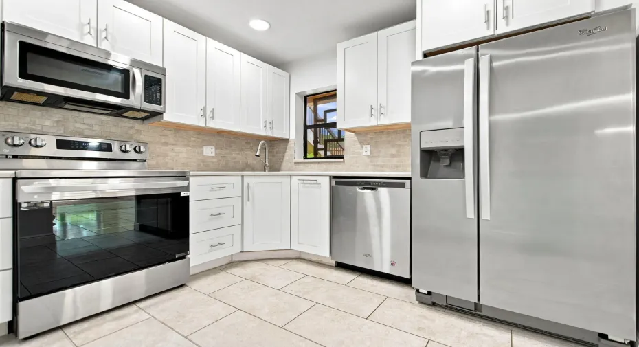 10-web-or-mls-2662-carambola-cir-n