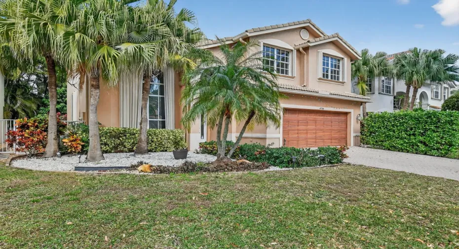 R6II3634