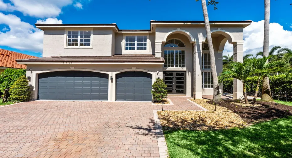 1-web-or-mls-A7402956