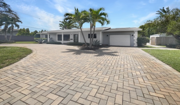 1800 NE 48th Court, Fort Lauderdale, Florida 33308, 3 Bedrooms Bedrooms, ,2 BathroomsBathrooms,Single Family,For Sale,48th,1,RX-10916304