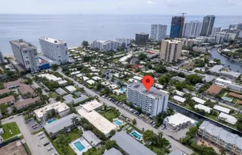 Minutes to the beach, shops, restaurants, Pompano Family Pier