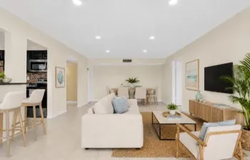 Living Room 122 Piedmont C