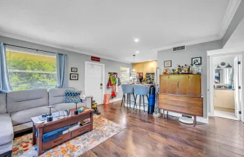 811 NE 14TH PL #10-3