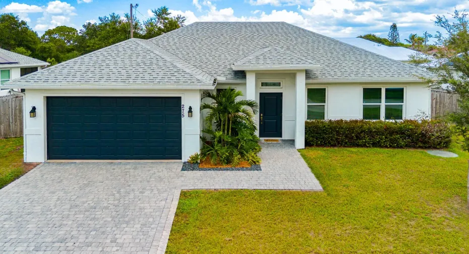 275 SW Elderberyy Drive-33