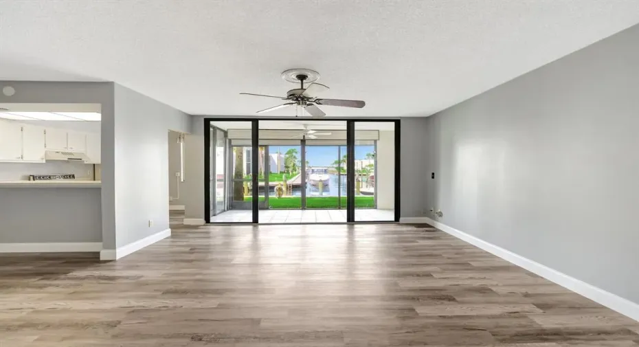 1950 SW Palm CIty Rd