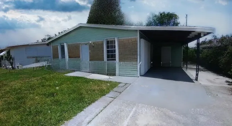 1412 EXTERIOR