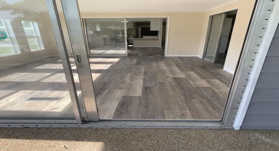 Back Porch to Florida Room