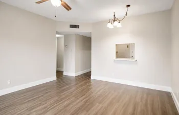 1000095957