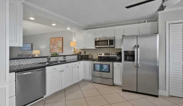 006-026-275 Palm Ave A407-1499x1000