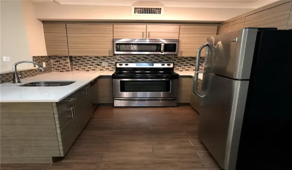 Updated Kitchen + Breakfast Bar