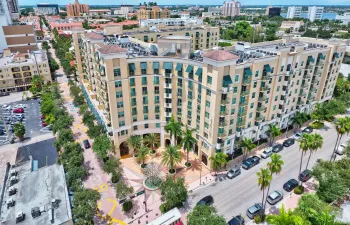 610 Clematis Aerial