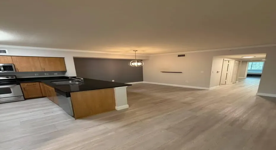 1 6386