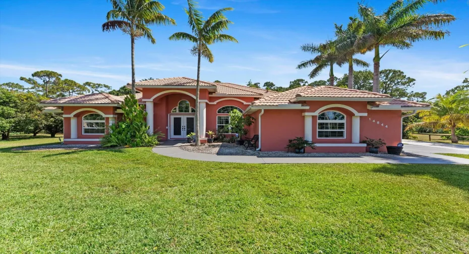 Front EXT