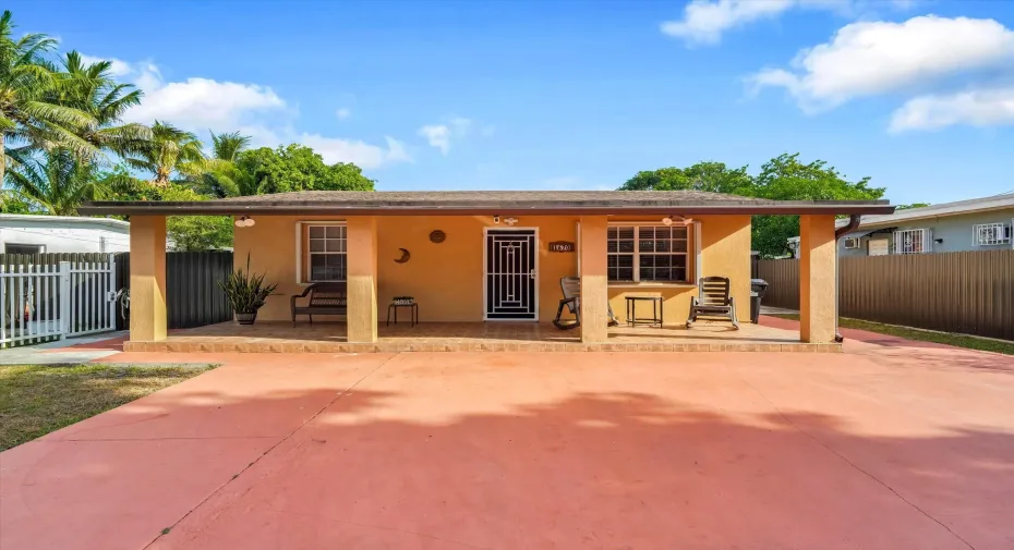 1670 NW 121st Street