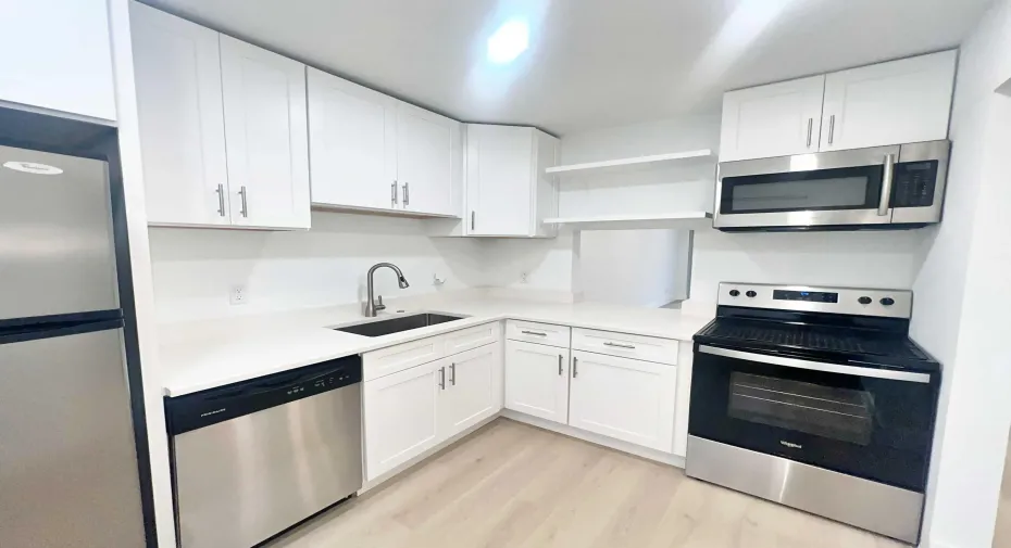 Kitchen 3 (1)