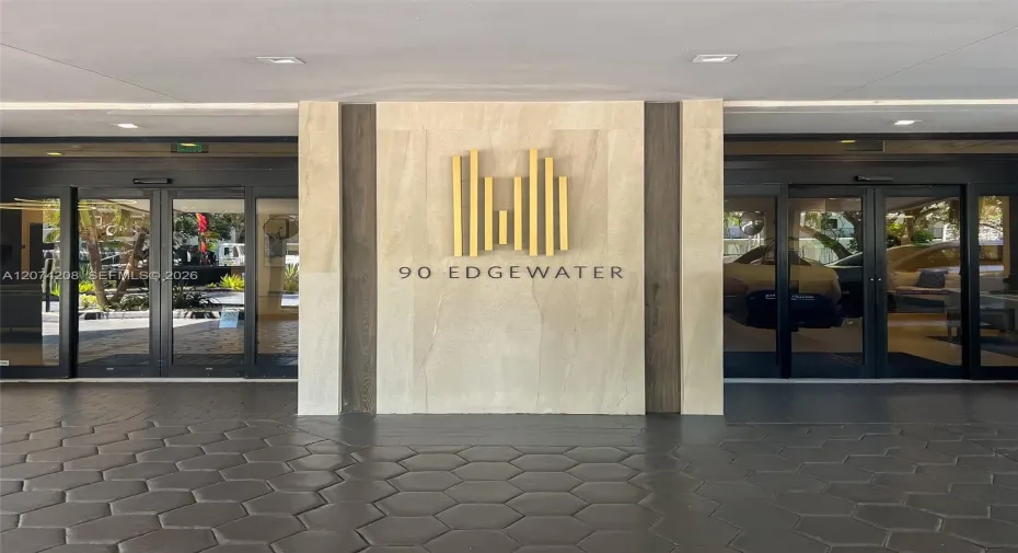 Welcome to Gables Waterway Towers