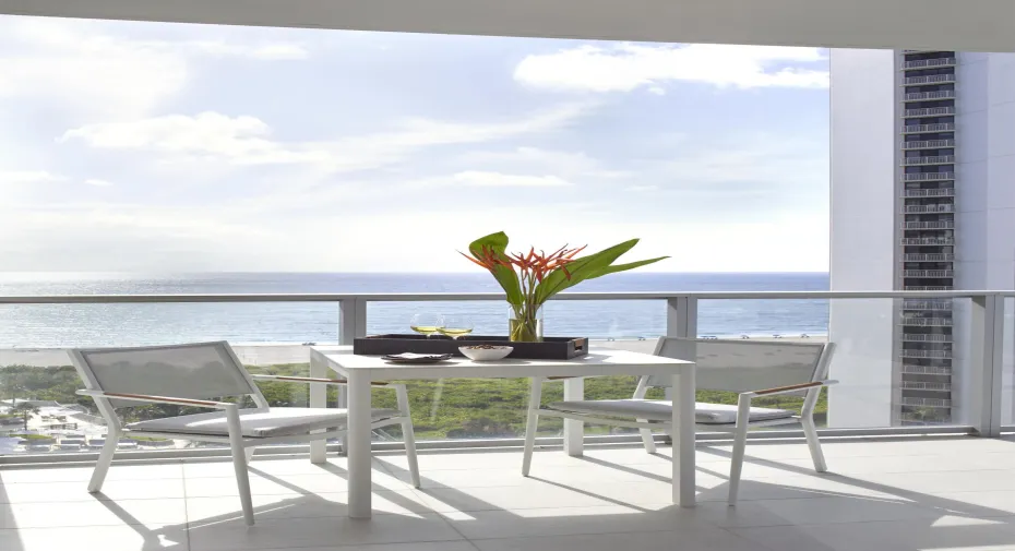 syntha harris amrit balcony