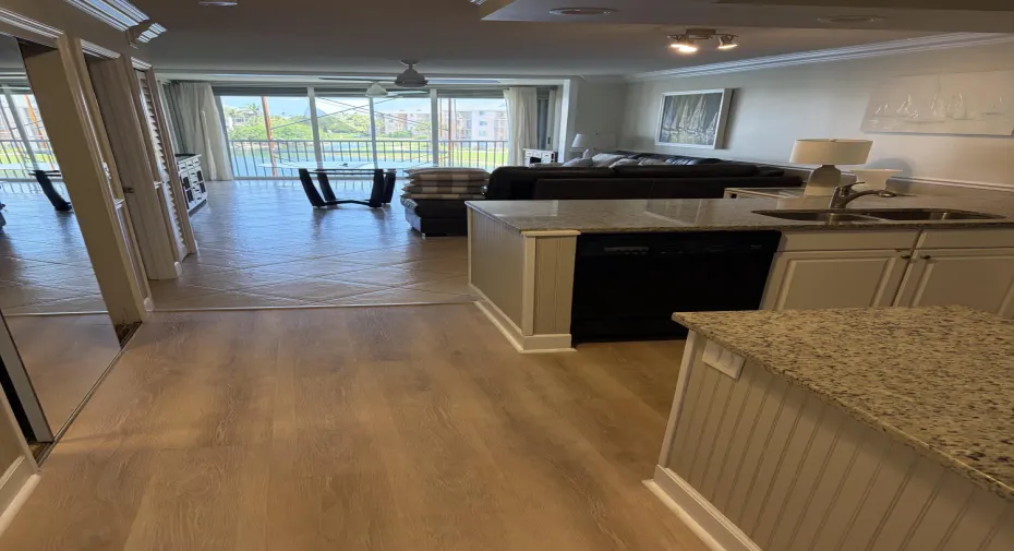 Jupiter Bay F307 water view
