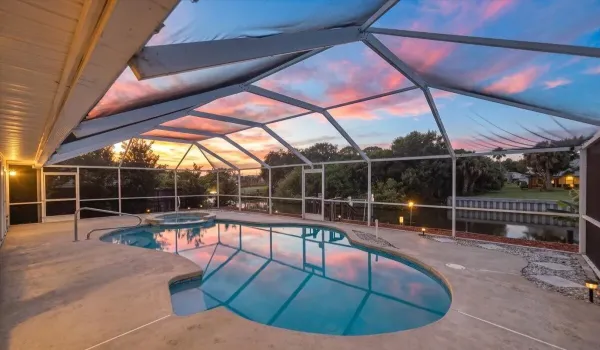 Ocean Access , Pool House