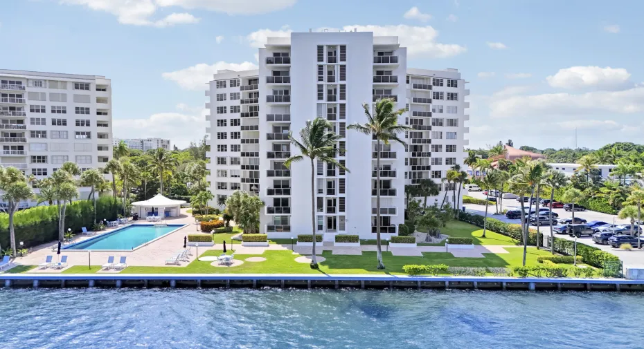 LaFontana/Direct Intracoastal