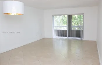 Spacious living room, large tiles. Balcony has the highly sough after arches for added privacy.