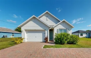 513 Nelson Rd N Cape Coral