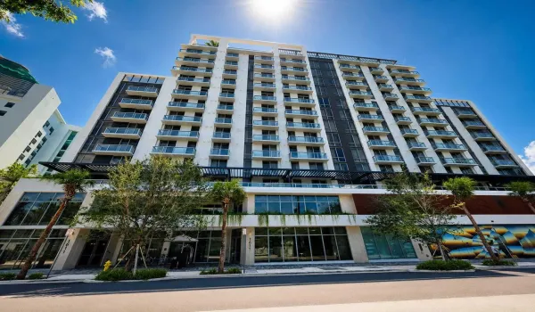 Domus Brickell Park, 12 story building.