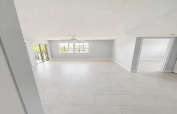 1560 SE Royal Green Circle