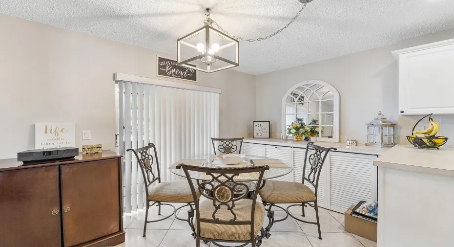 14519 Lucy Dr_010