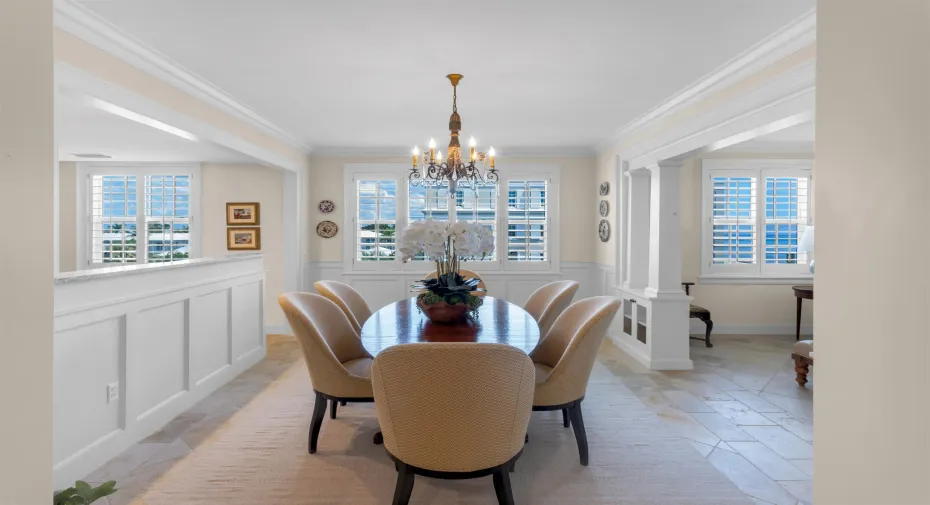 DINING_ROOM_STRAIGHT