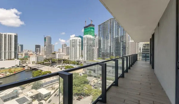 Exceptional views from your grand balcony!