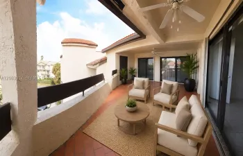 Balcony - Virtually Staged