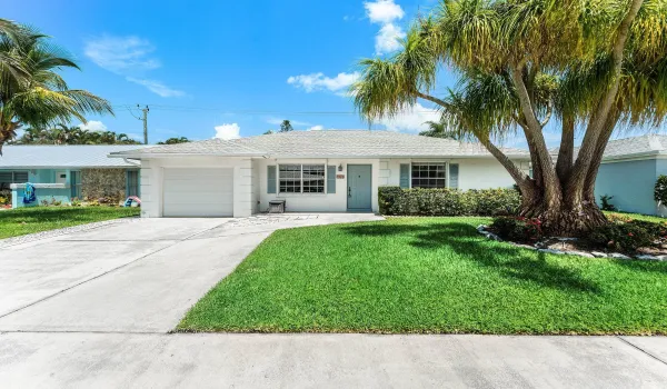001-149ArrowheadCircle-Jupiter-FL-33458-