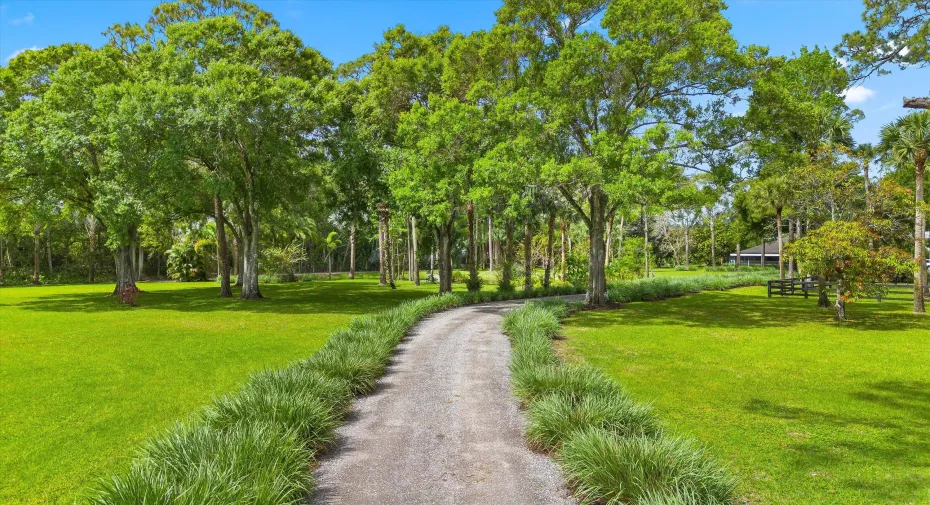 1037 F Road, Loxahatchee Groves