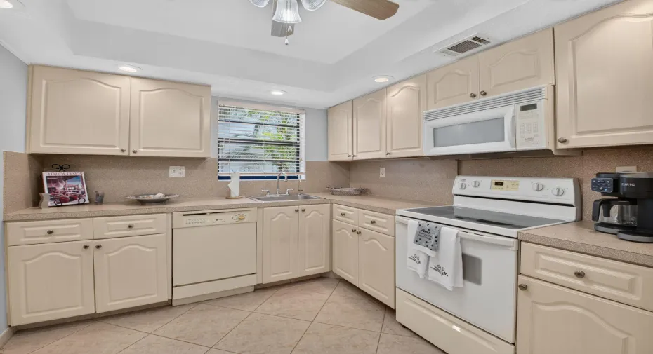 544 Piedmont L