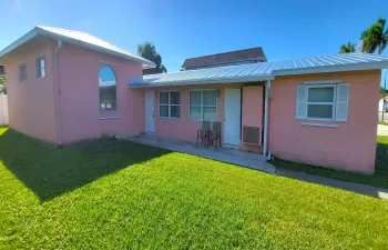 1169 Seaway D #B