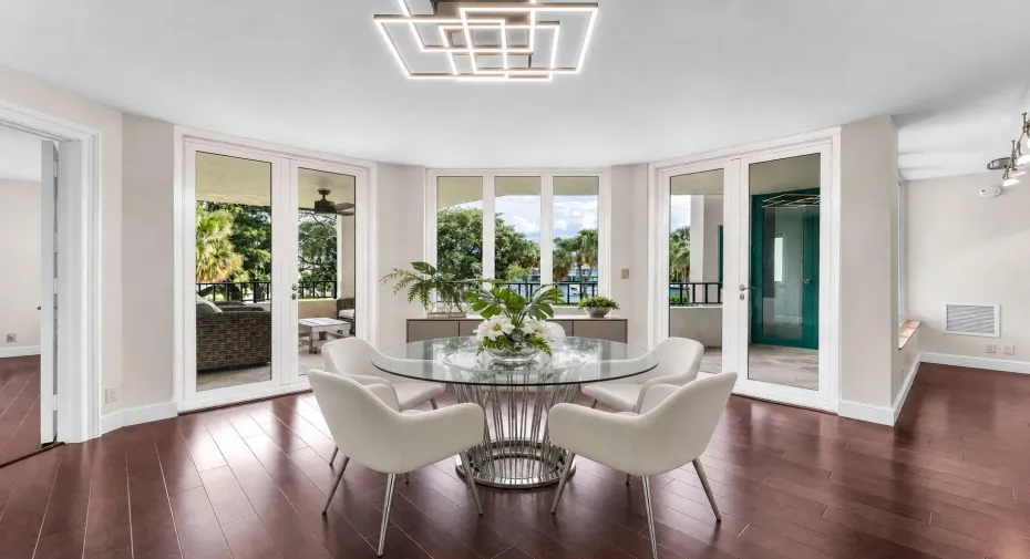 Virtually Staged Dining Area