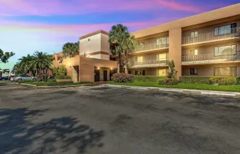 27-7428 Ashmont Cir, Tamarac-33