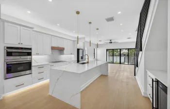 8-web-or-mls-a699A9997