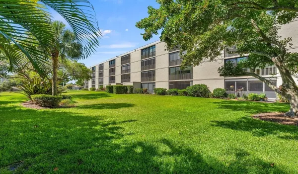 300-N-Hwy-A1A-Apt-203C-HigMedia-038-1280