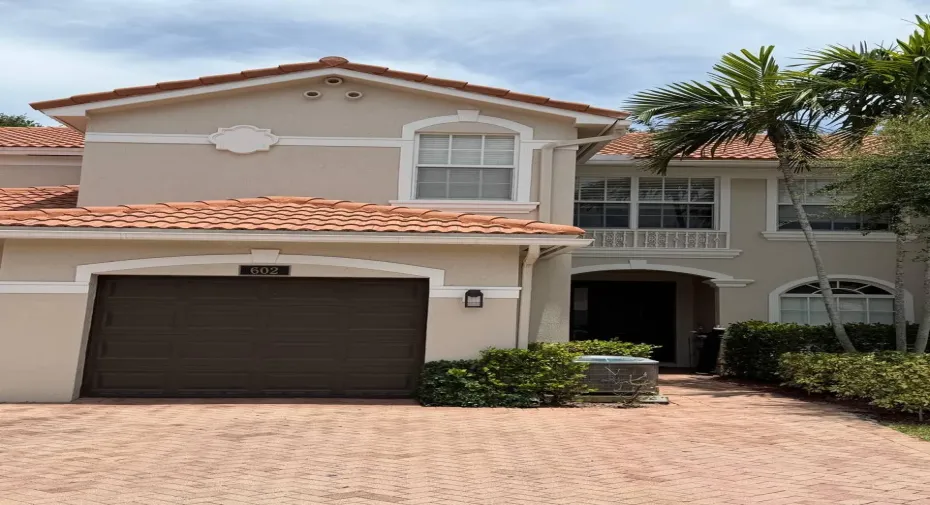 0_listing_front